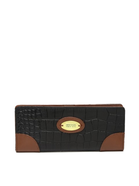 

Hidesign Women Black Textured Two Fold Wallet