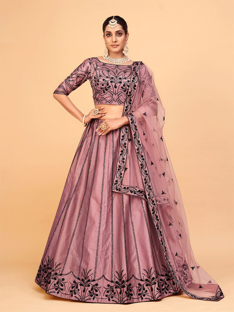 

ODETTE Peach-Coloured & Black Embellished Thread Work Semi-Stitched Lehenga & Unstitched Blouse With Dupatta