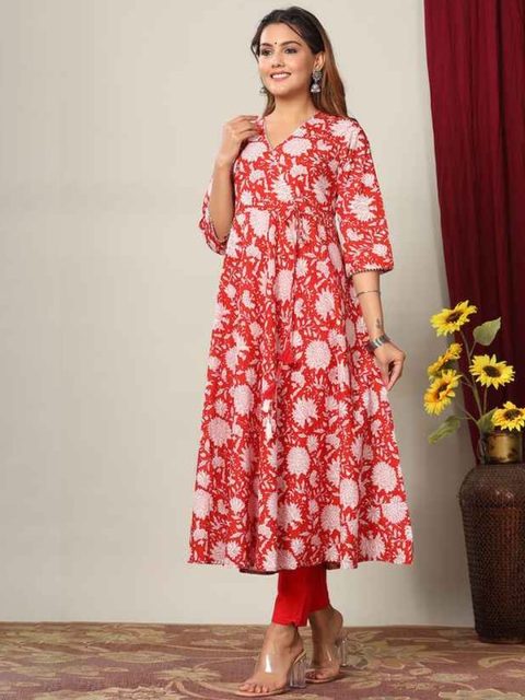 

MIRAVAN Women Red Floral Printed Flared Sleeves Anarkali Kurta