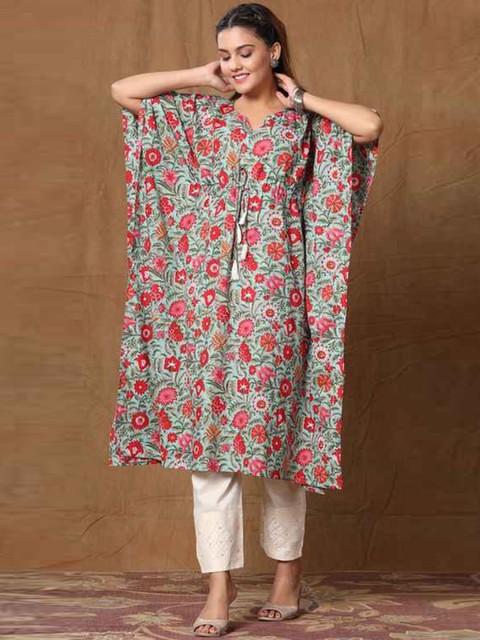 

MIRAVAN Women Sea Green & Red Floral Printed Kaftan Kurta