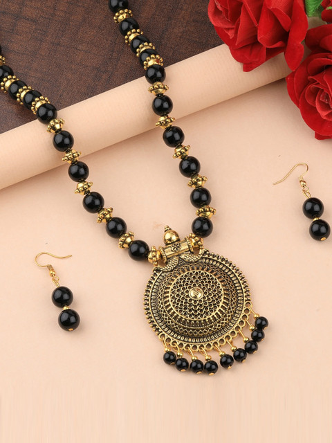 

Silver Shine Gold-Plated Black Pearl-Studded & Beaded Jewellery Set