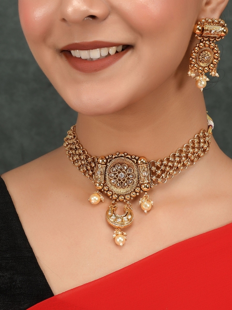 

AQUASTREET Gold-Plated Stone-Studded & Beaded Jewellery Set