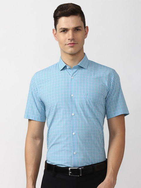 

Peter England Men Blue Checked Formal Shirt