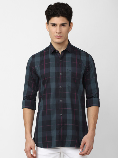 

Peter England Casuals Men Navy Blue Slim Fit Buffalo Checked Pure Cotton Casual Shirt