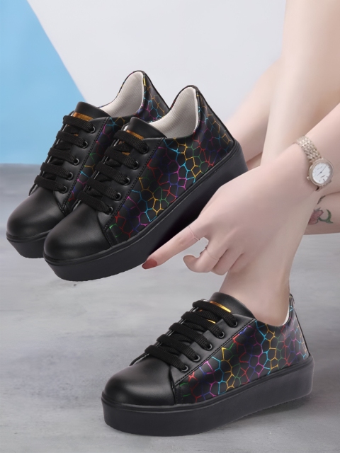 

ZAPATOZ Women Black Printed PU Sneakers