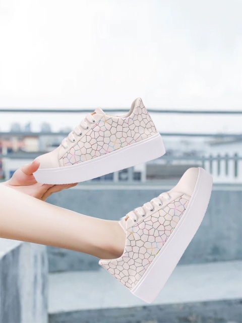 

ZAPATOZ Women White Printed PU Sneakers