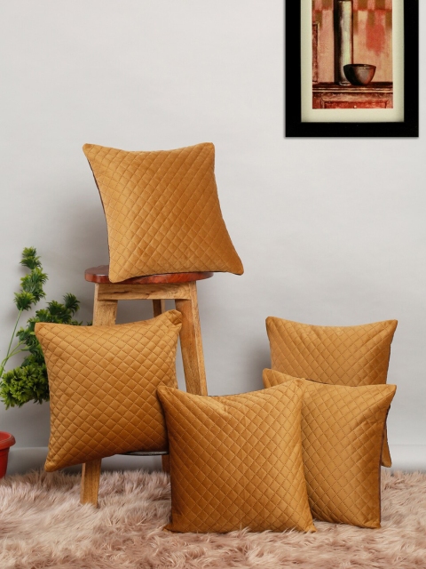 

MULTITEX Set of 5 Geometric Velvet Square Cushion Covers, Gold