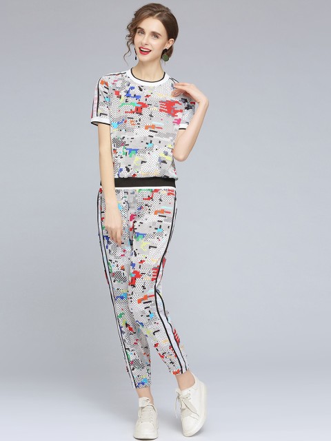

JC Collection Women White & Red Geometric Printed Co-Ords