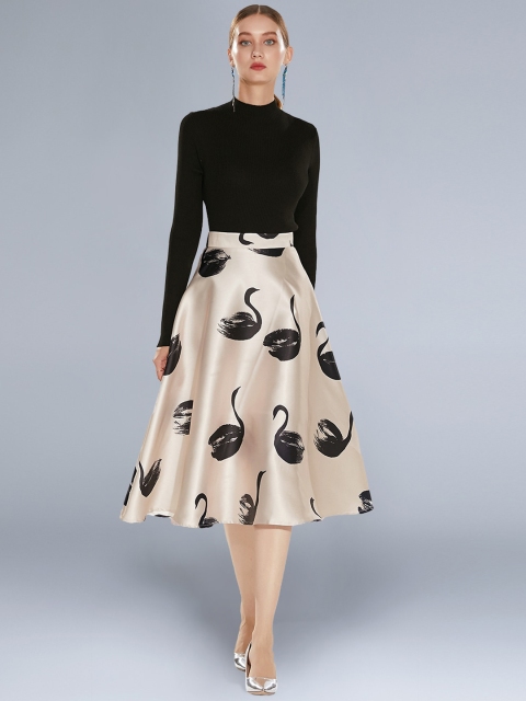 

JC Collection Women Black & Cream-Coloured Printed Co-Ords