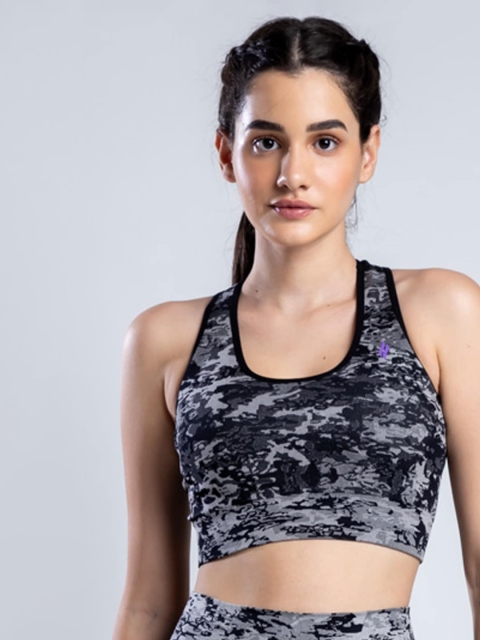 

SKNZ Abstract Printed Anti Bacterial Sports Bra, Black