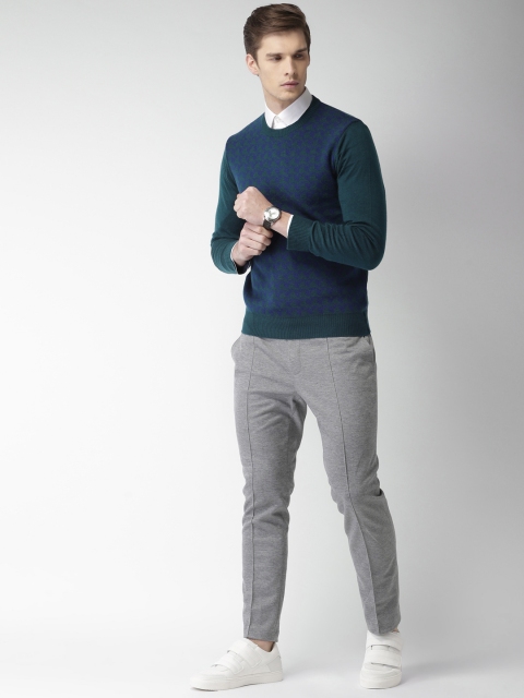 

INVICTUS Men Teal Green & Blue Self-Design Pullover