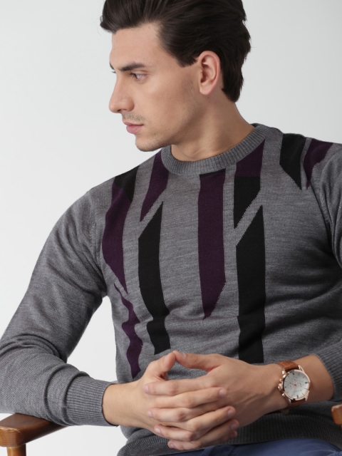 

INVICTUS Men Charcoal Grey Striped Pullover