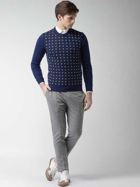 

INVICTUS Men Blue & Black Self Design Pullover