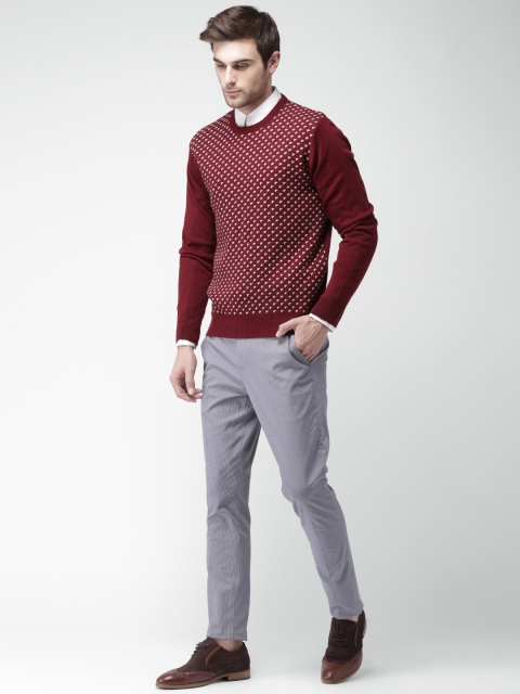 

INVICTUS Men Maroon & White Self-Design Pullover Sweater