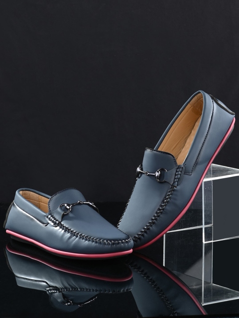 

Mactree Men Blue Solid PU Loafer