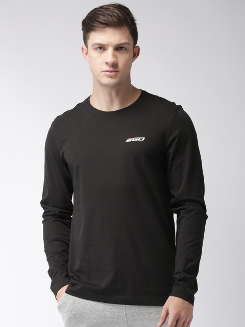 

2GO Men Black Solid Round Neck T-shirt