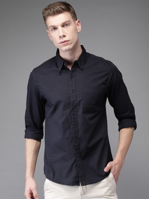 

Moda Rapido Men Navy Blue Solid Casual Shirt