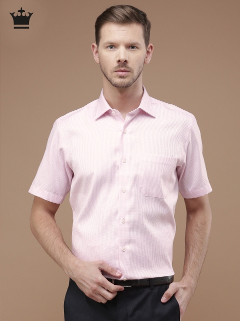 

Louis Philippe Men Pink Regular Fit Self Design Formal Shirt