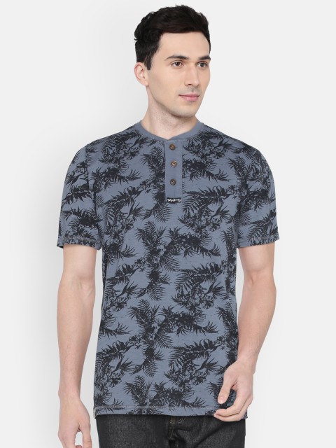 

Tokyo Laundry Men Blue Printed Henley Neck T-shirt