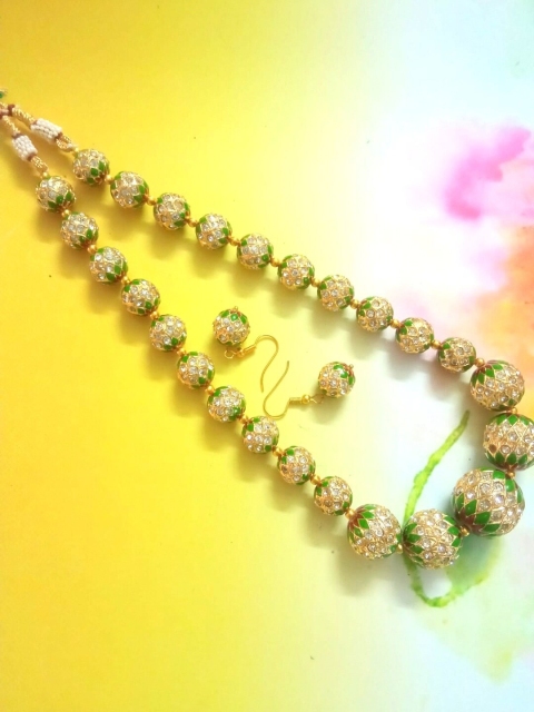 

Runjhun Gold-Plated Green Stone-Beaded Jewellery Set