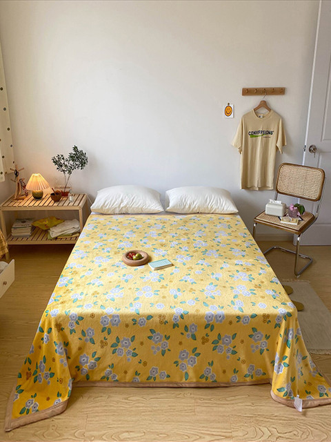 

JC Collection Unisex Yellow Blankets Quilts and Dohars