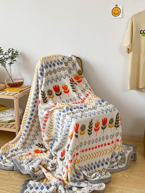 

JC Collection Unisex Multi Blankets Quilts and Dohars, Cream
