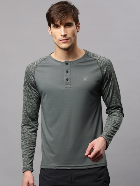 

HRX by Hrithik Roshan Men Grey Solid Henley Neck Active T-Shirt