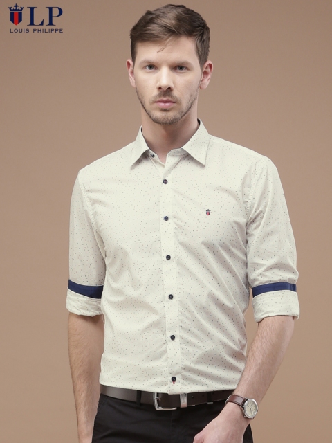

Louis Philippe Sport Men Off-White Printed Slim Fit Casual Shirt