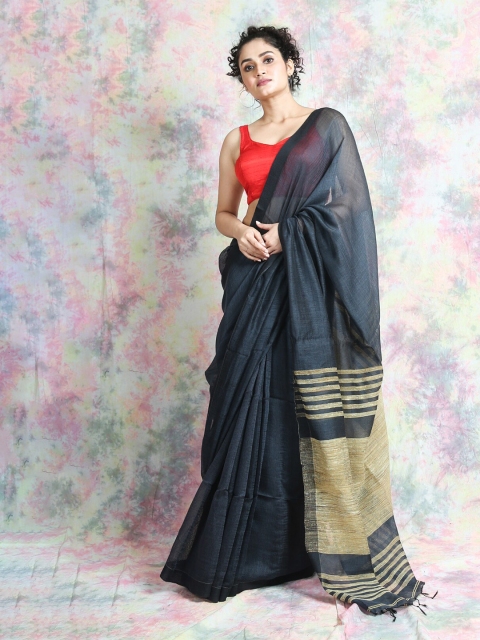 

Arhi Grey & Beige Solid Saree