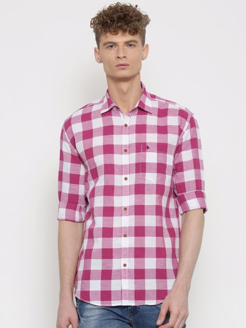 

British Club Men Pink & White Slim Fit Checked Casual Shirt