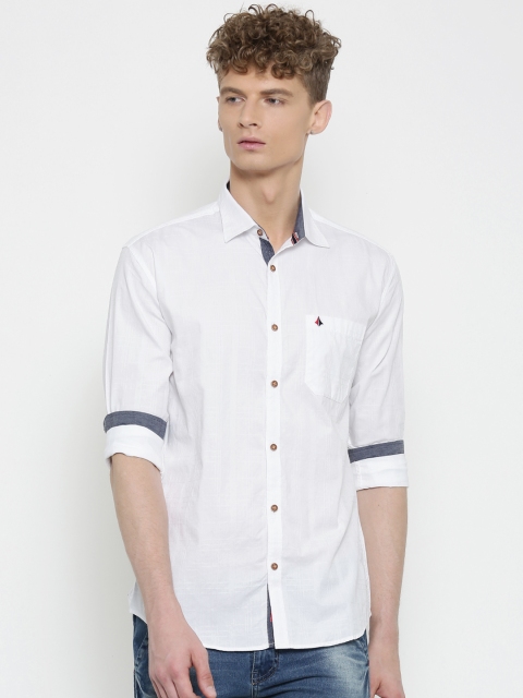 

British Club Men White Regular Fit Checked Casual Shirt
