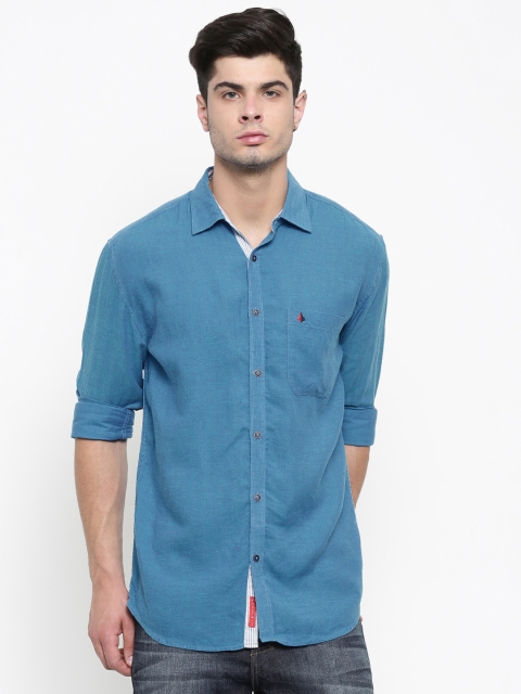 

British Club Men Blue Slim Fit Solid Casual Shirt