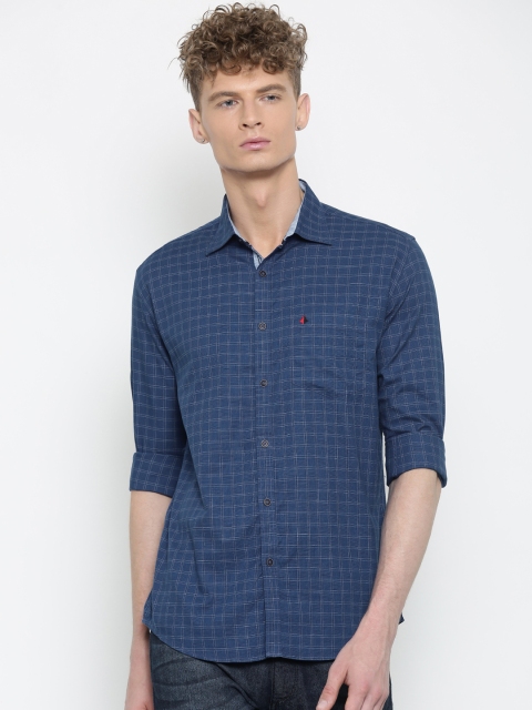

British Club Men Blue & White Slim Fit Checked Casual Shirt