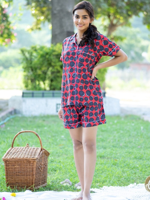 

Tistabene Women Printed Night suit, Red