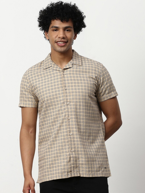 

abof Men Beige Checked Spread Collar Regular Fit Shirt