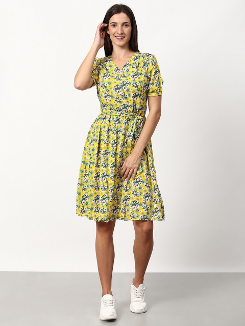 

abof Yellow Floral Printed V-Neck Dress