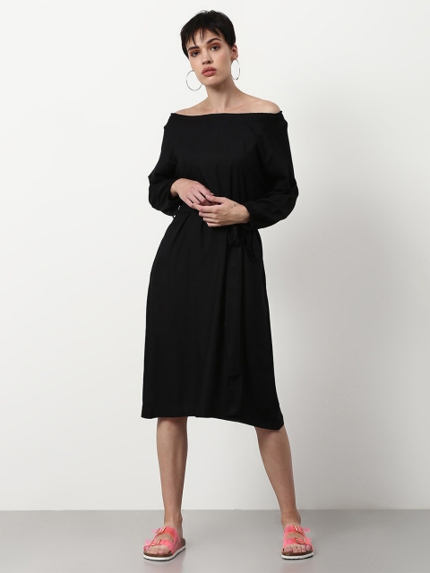 

abof Black Solid Off-Shoulder Dress