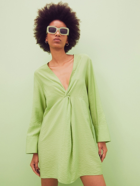 

H&M Green Solid Knot-Detail A-Line Dress