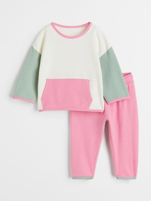 

H&M Girls Pink & Green Colourblocked Pure Cotton Clothing Set