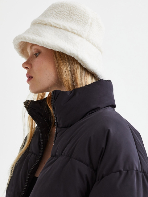 

H&M Women White Solid Bucket Hat