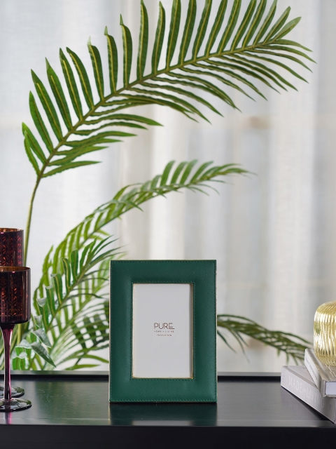 

Pure Home and Living Green Solid Glass Table Photo Frame