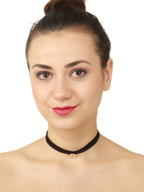 

Adwitiya Collection Women Black & Gold-Toned Choker Necklace