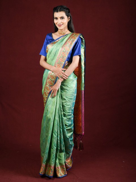

Exclusiva Green & Gold-Toned Ethnic Motifs Zari Saree