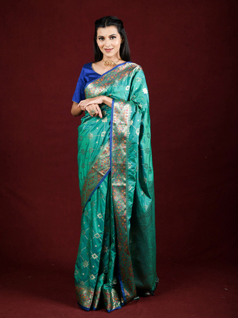 

Exclusiva Green & Gold-Toned Zari Saree