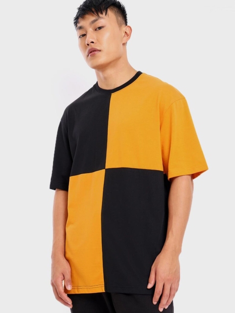 

Bewakoof Men Yellow & Black Colourblocked Loose T-shirt