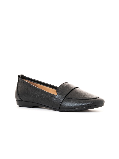 

Khadims Men Perforations Leather Loafers, Black