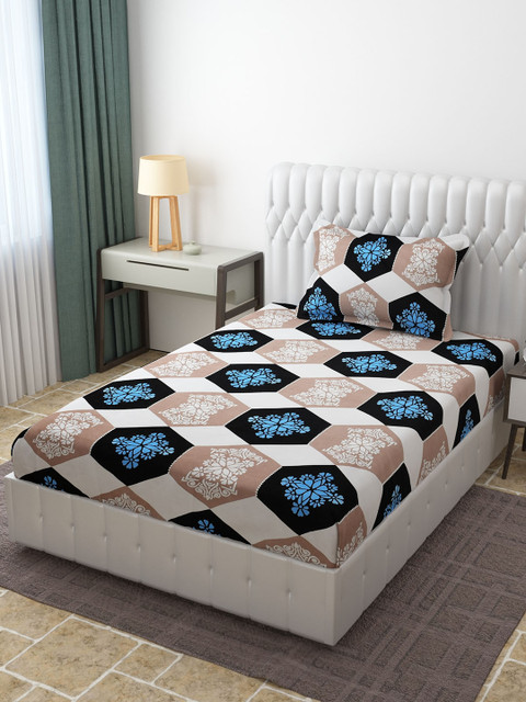 

Molly & Michel Beige & Blue Ethnic Motifs 210 TC Single Bedsheet with 1 Pillow Covers