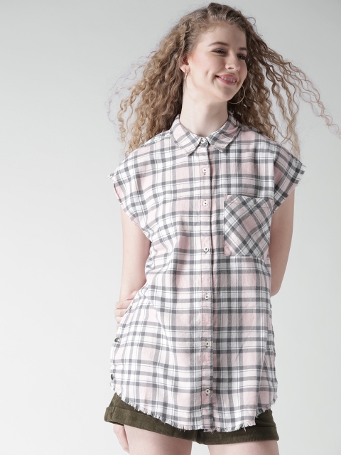 

FOREVER 21 Women Grey & Pink Checked Casual Shirt