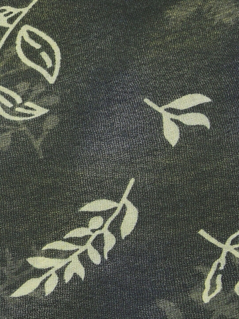 

max Women Grey & Beige Printed Scarf