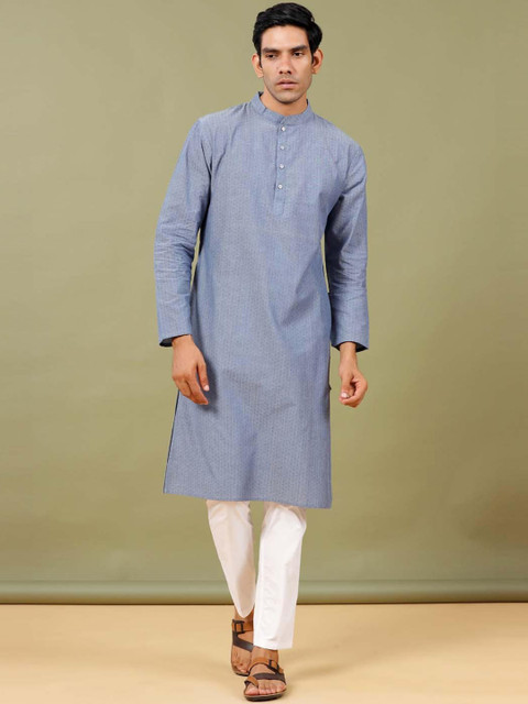 

Tistabene Men Blue Woven Design Straight Kurta